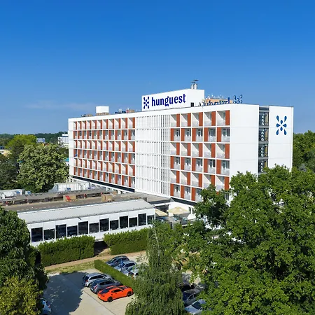 Отель Hunguest Beke